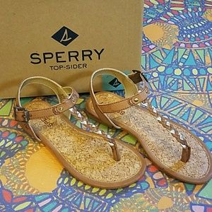 BNIB! Girls Sperry sandals