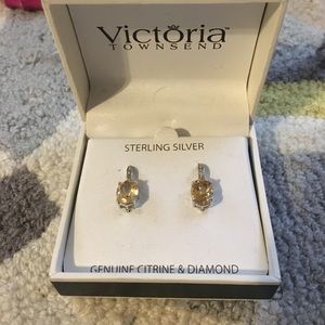 November earrings