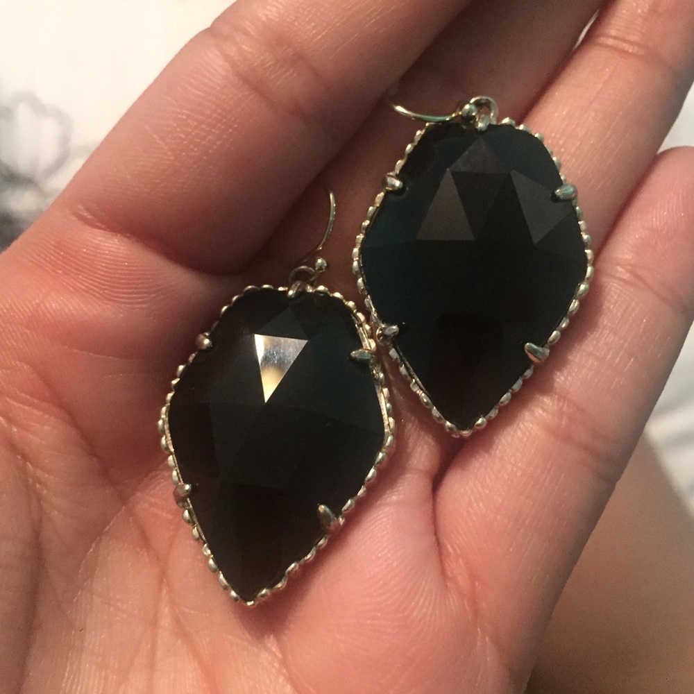 Kendra Scott Black Corleys