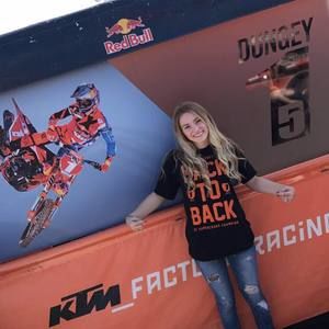 Meet your Posher, Torrie