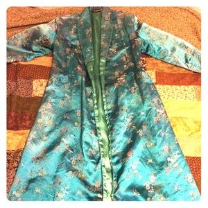 Woman's Kimono/Robe Size L