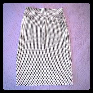 LuLaRoe Cassie Skirt in Black & White Dot