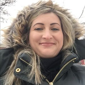 Meet your Posher, Liana
