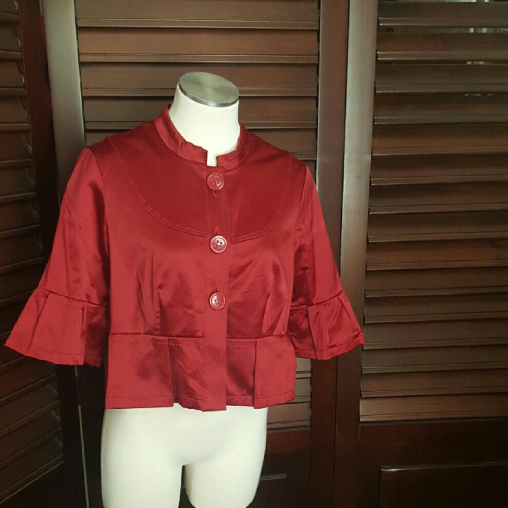ELLE Red Crop Top Jacket - Picture 3 of 3