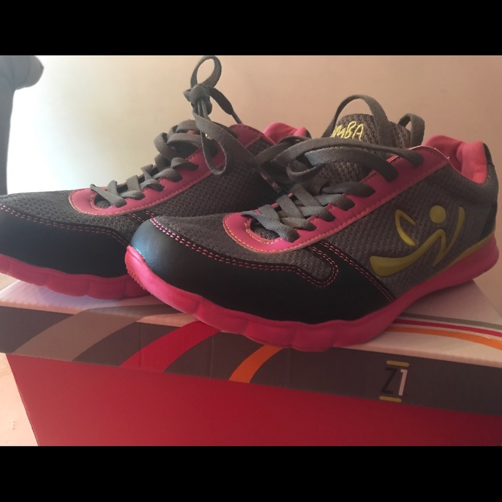 Retired Z1 zumba shoes