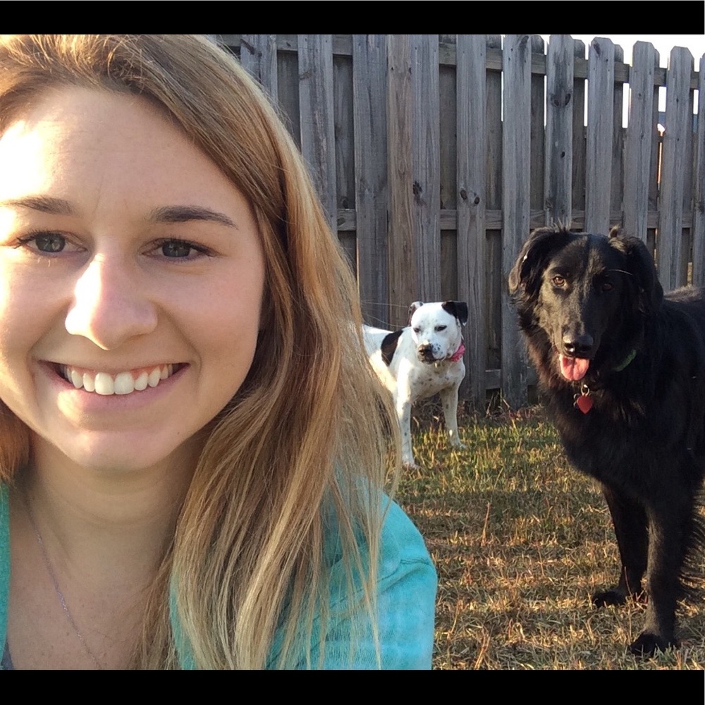 Meet your Posher, Ashley