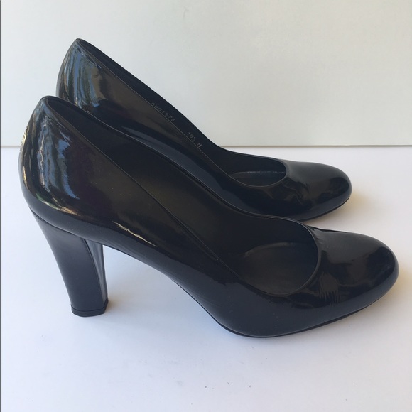 Stuart Weitzman Shoes - Stuart Weitzman Black Patent Chunky Heeled Pumps