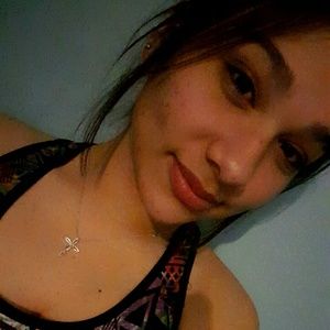 Meet your Posher, Celena