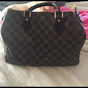 Authentic Damien Speedy