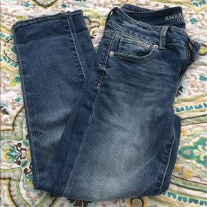 American Eagle Artist Crop Jeans
