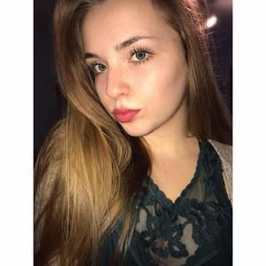 Meet your Posher, Alexandra