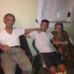 Meet your Posher, Spiro