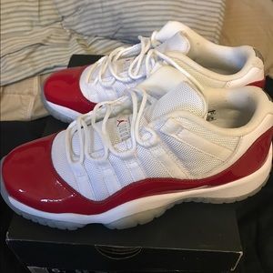 Jordan 11 Lows