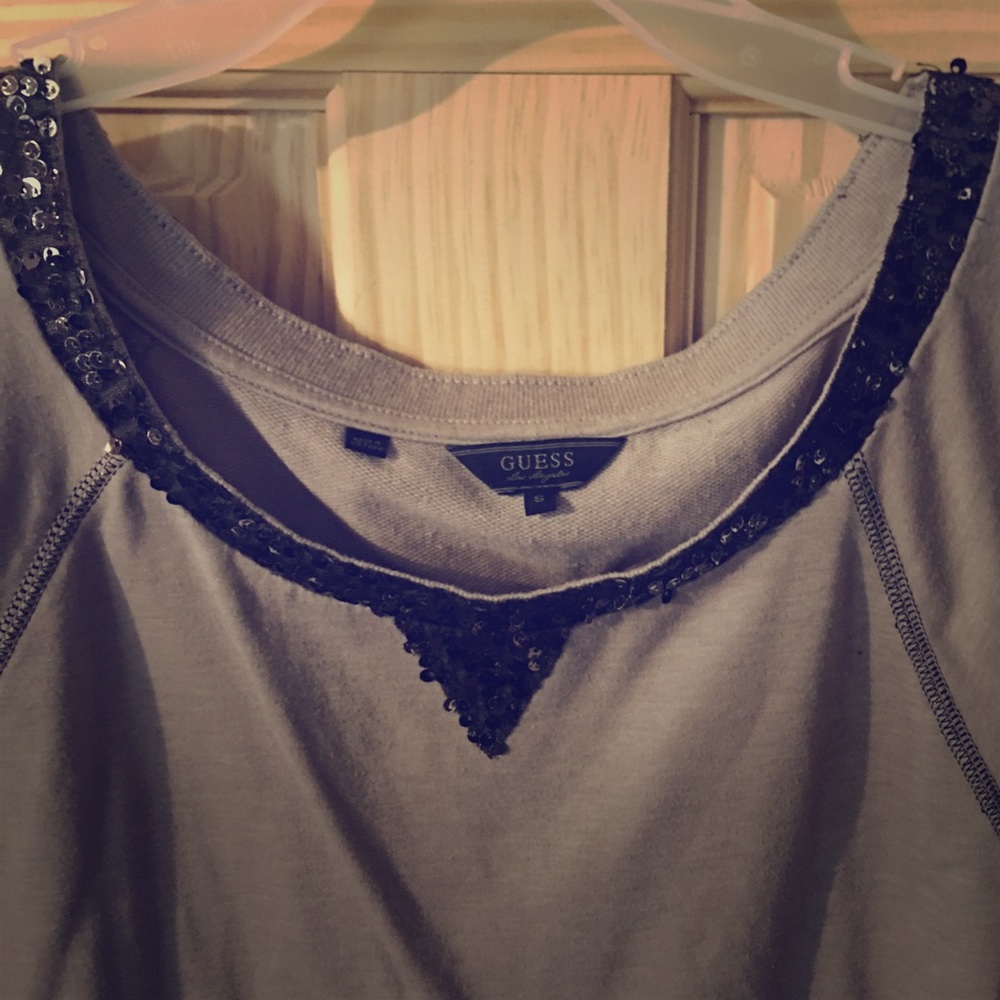 Guess Top