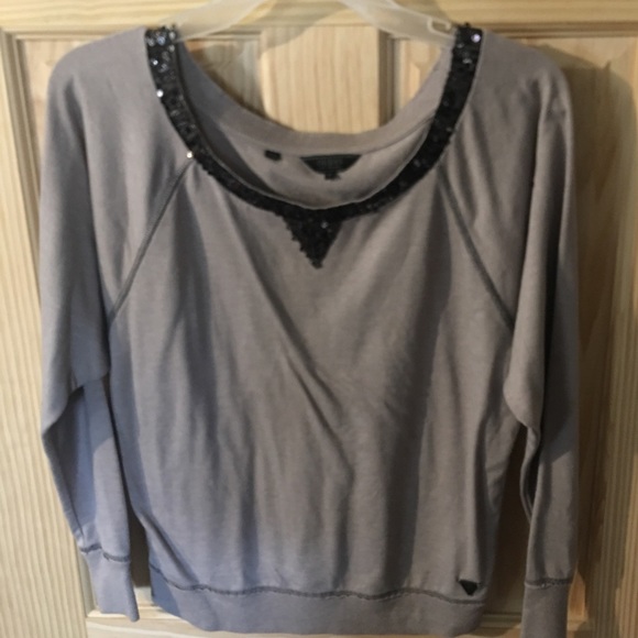 Guess Top - Picture 2 of 3