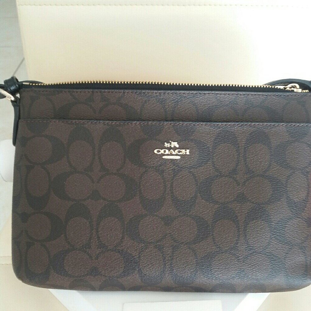 Authentic Coach  Crossbody bag!