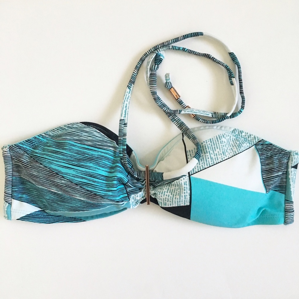 LIKE NEW H&M Bikini Top