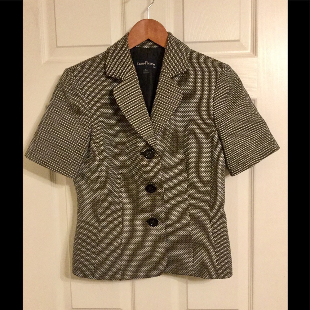 💵CLOSET CLEAROUT! 💵 Evan Picone Suit Jacket
