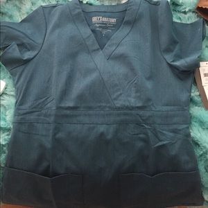Greys anatomy scrub top S Bahama heather NWT