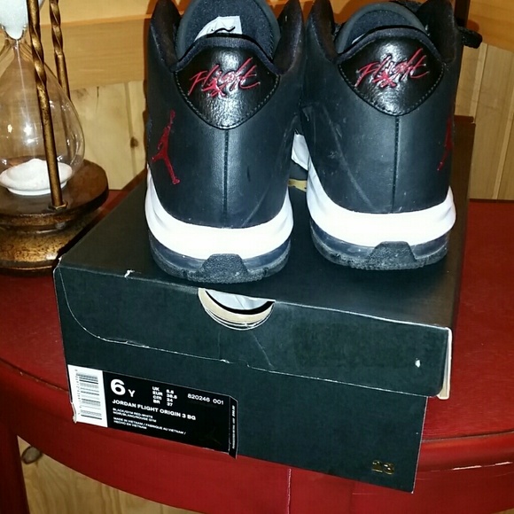 Sold - Picture 3 of 6