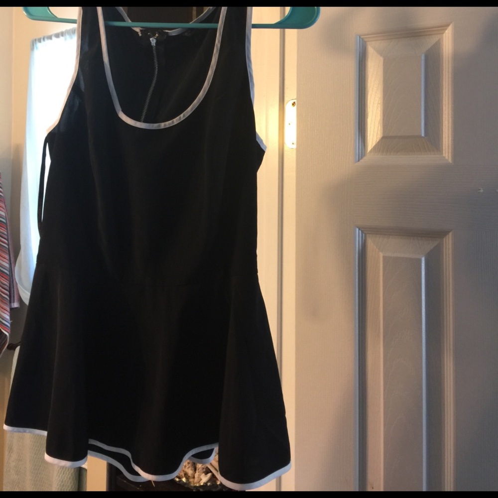 G by guess peplum top