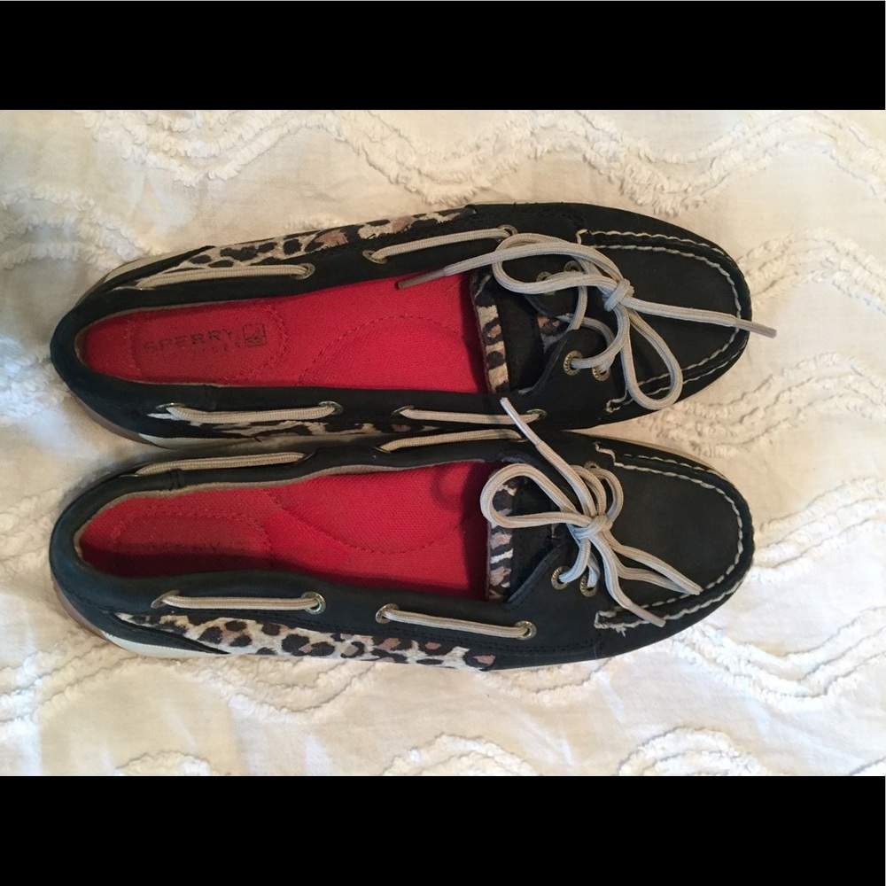 Sperry leopard shoes