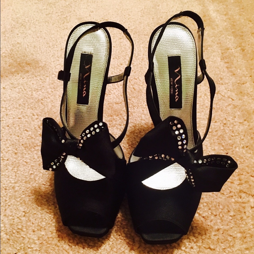 Black Satin Rhinestone bow heels size 7