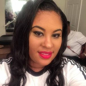 Meet your Posher, Domonique