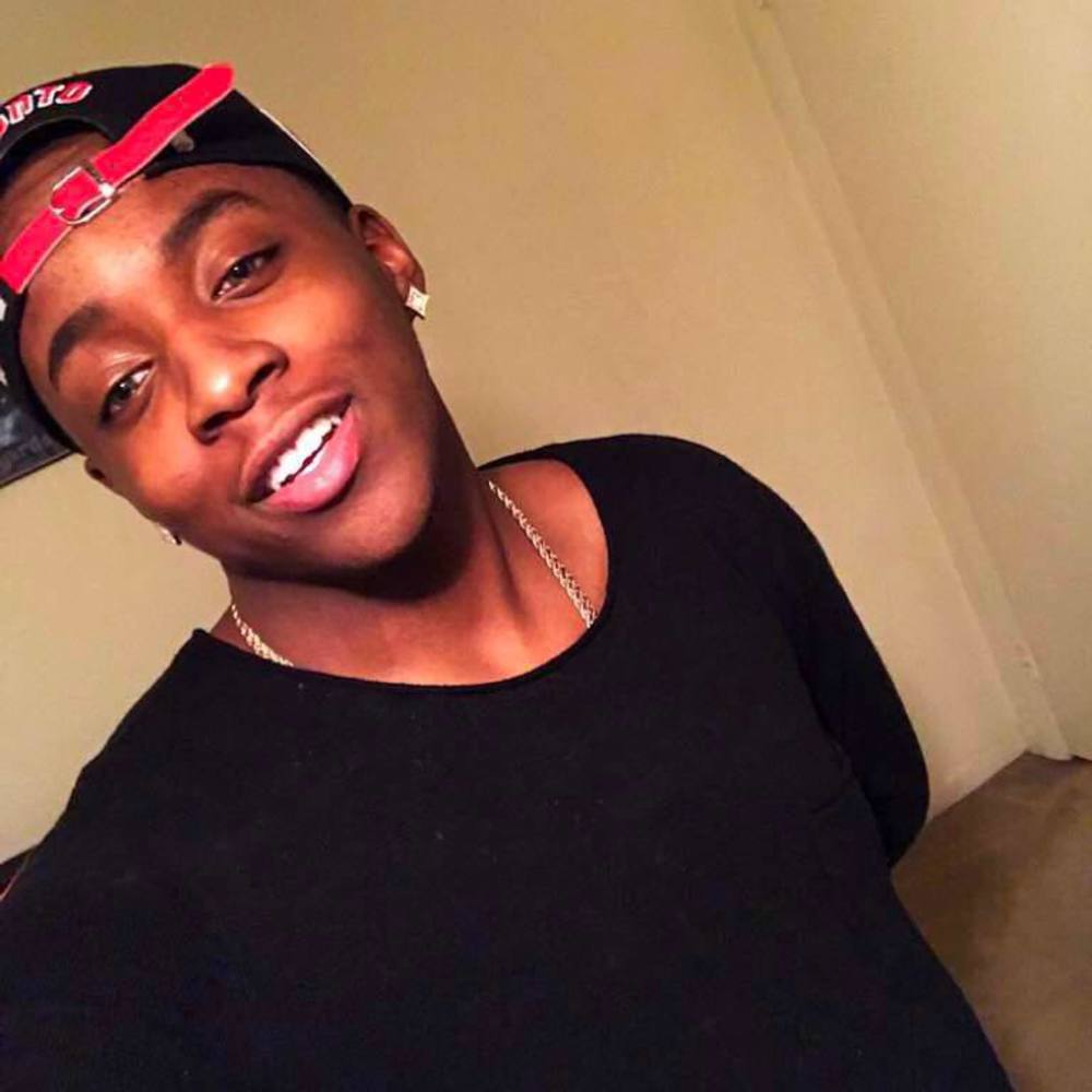 Meet your Posher, Que