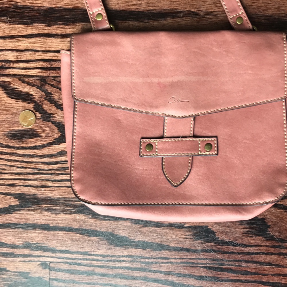 Pale pink shoulder bag