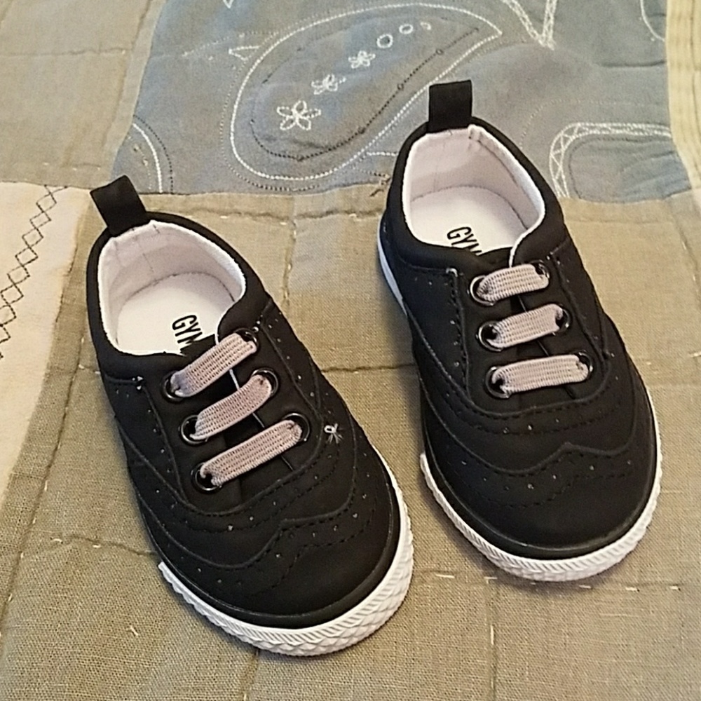 Gymboree little boys shoes