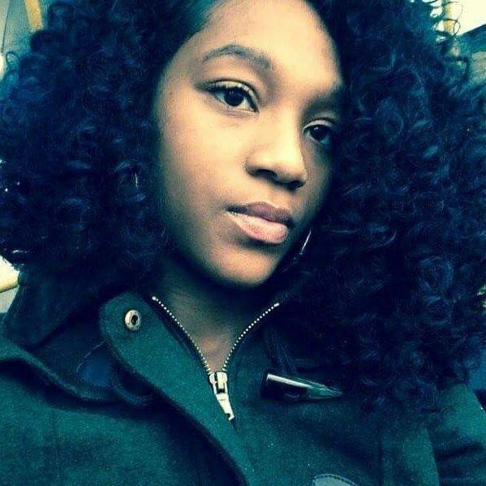 Meet your Posher, Naiya