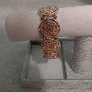 Rose Gold stretch fashion bracelet!