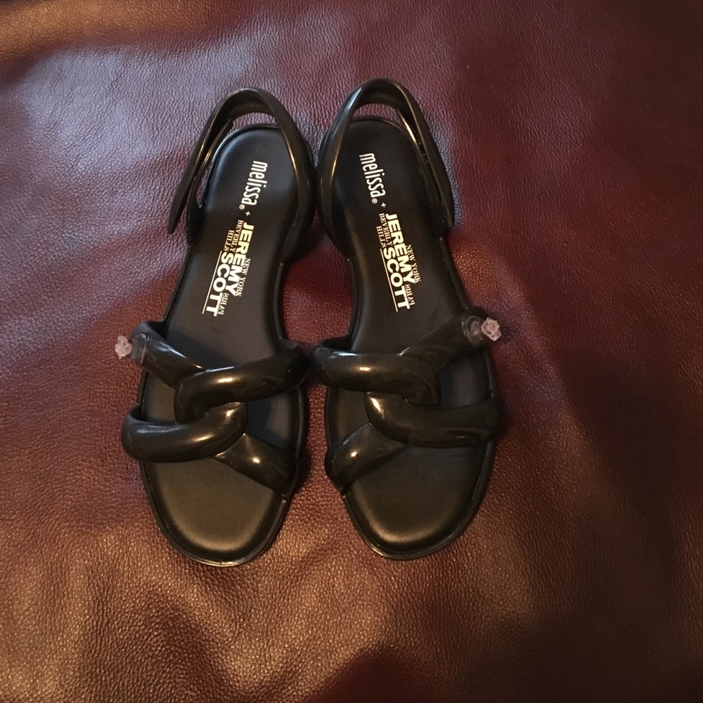 ✨Melissa + Jeremy Scott Tube Sandal✨