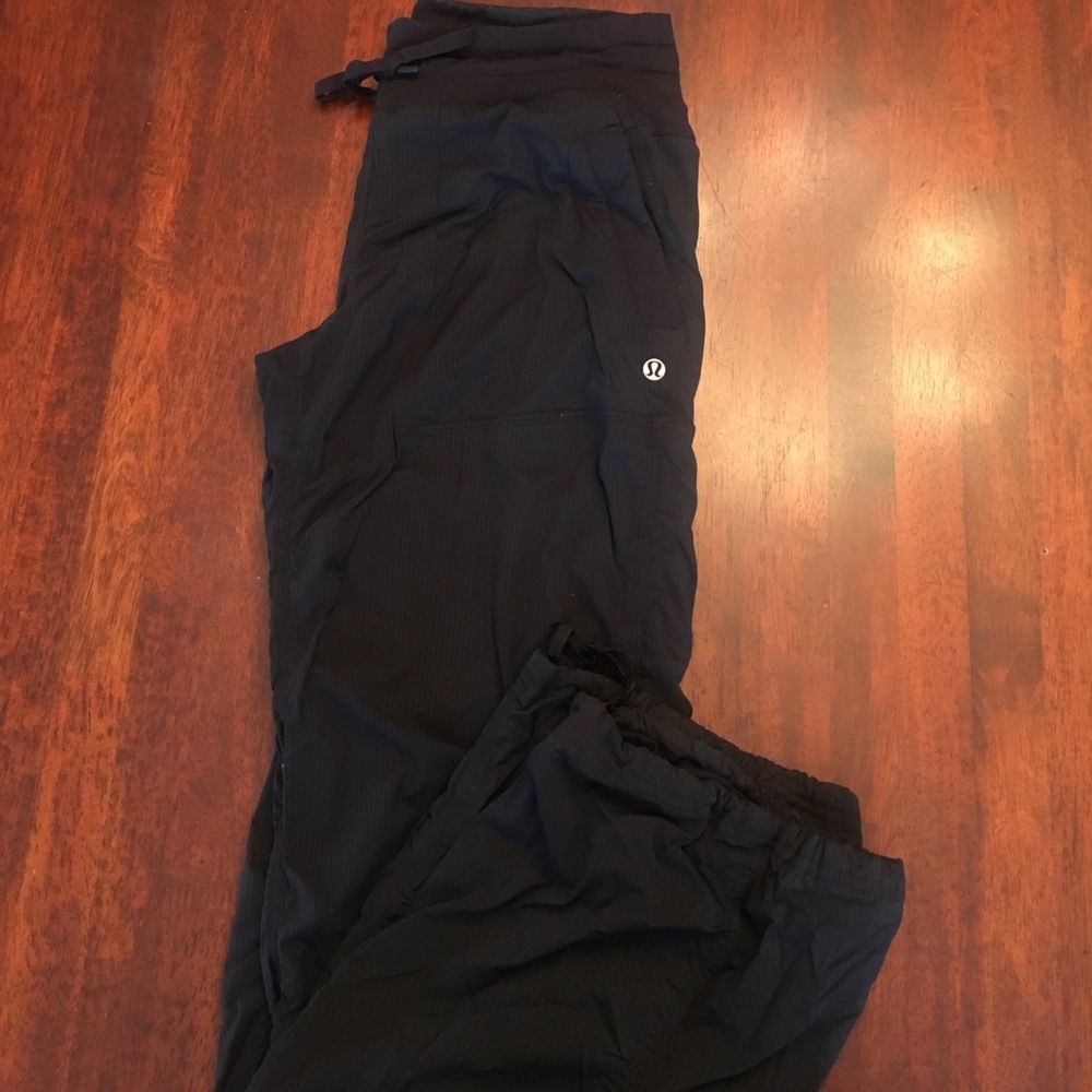 Pre loved Lululemon lined Studio Pant, Black sz 8
