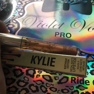 Kylie metal matte
