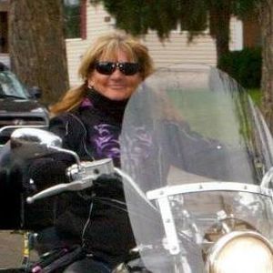 Meet your Posher, Debbie