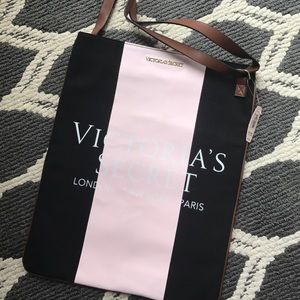 Brand new with tags Victoria's Secret Purse