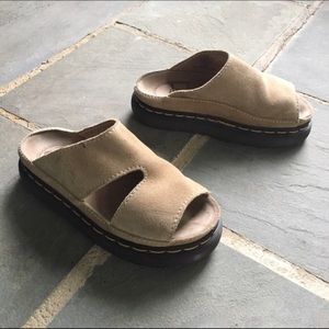 Dr. Martens vintage sandals