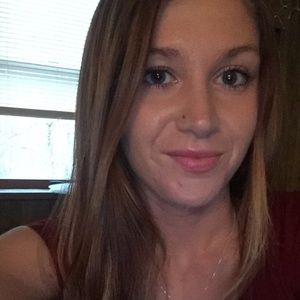 Meet your Posher, Mallory