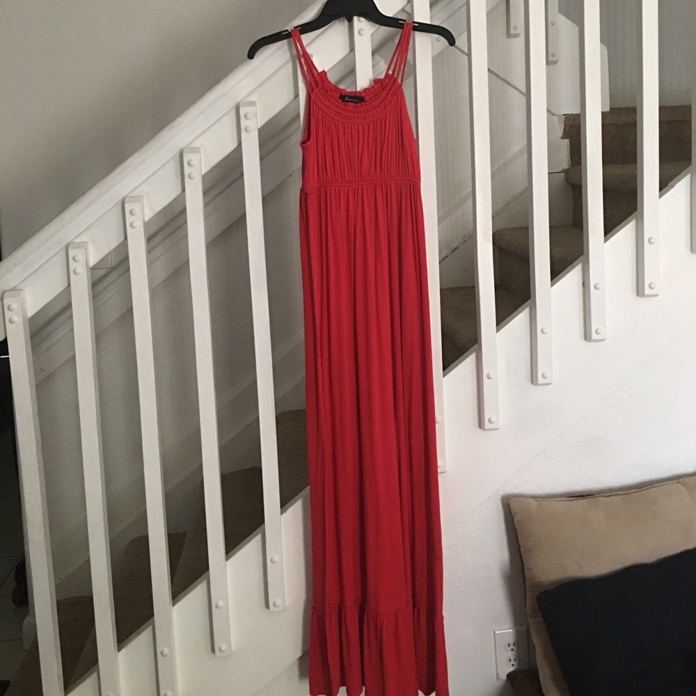 Dress - Picture 1 of 3