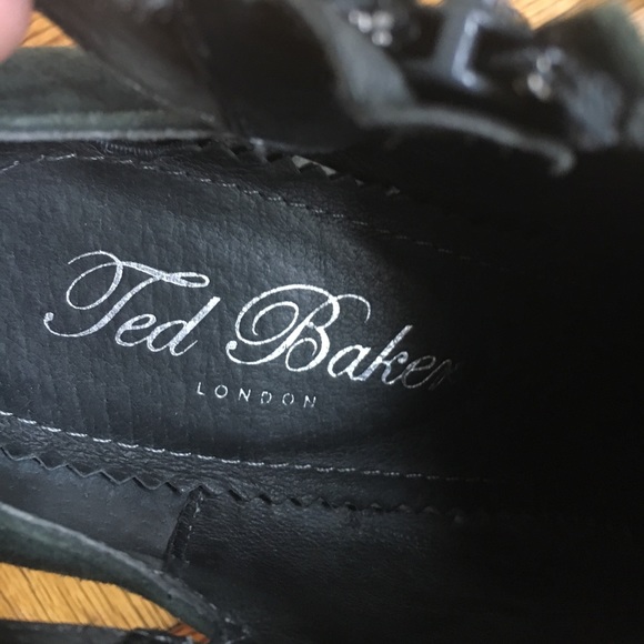 Ted Baker bootie heels - Picture 5 of 8