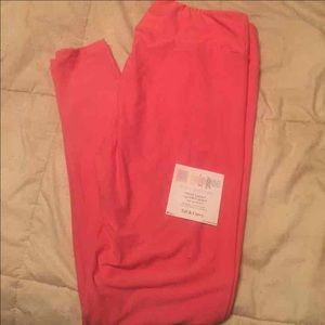 LULAROE tc BNWT coral leggings