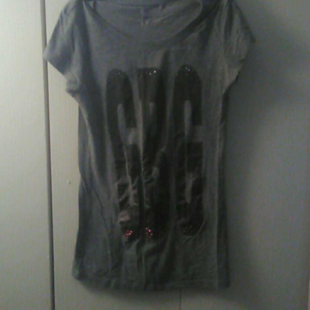 Guess t shirt