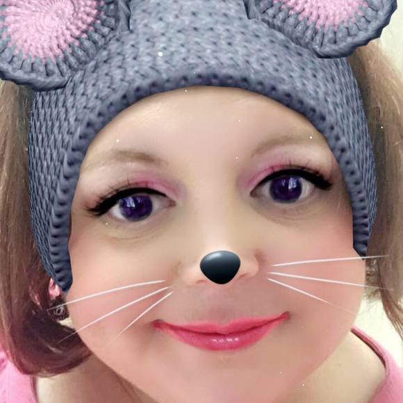 Meet your Posher, Sara - Picture 1 of 1