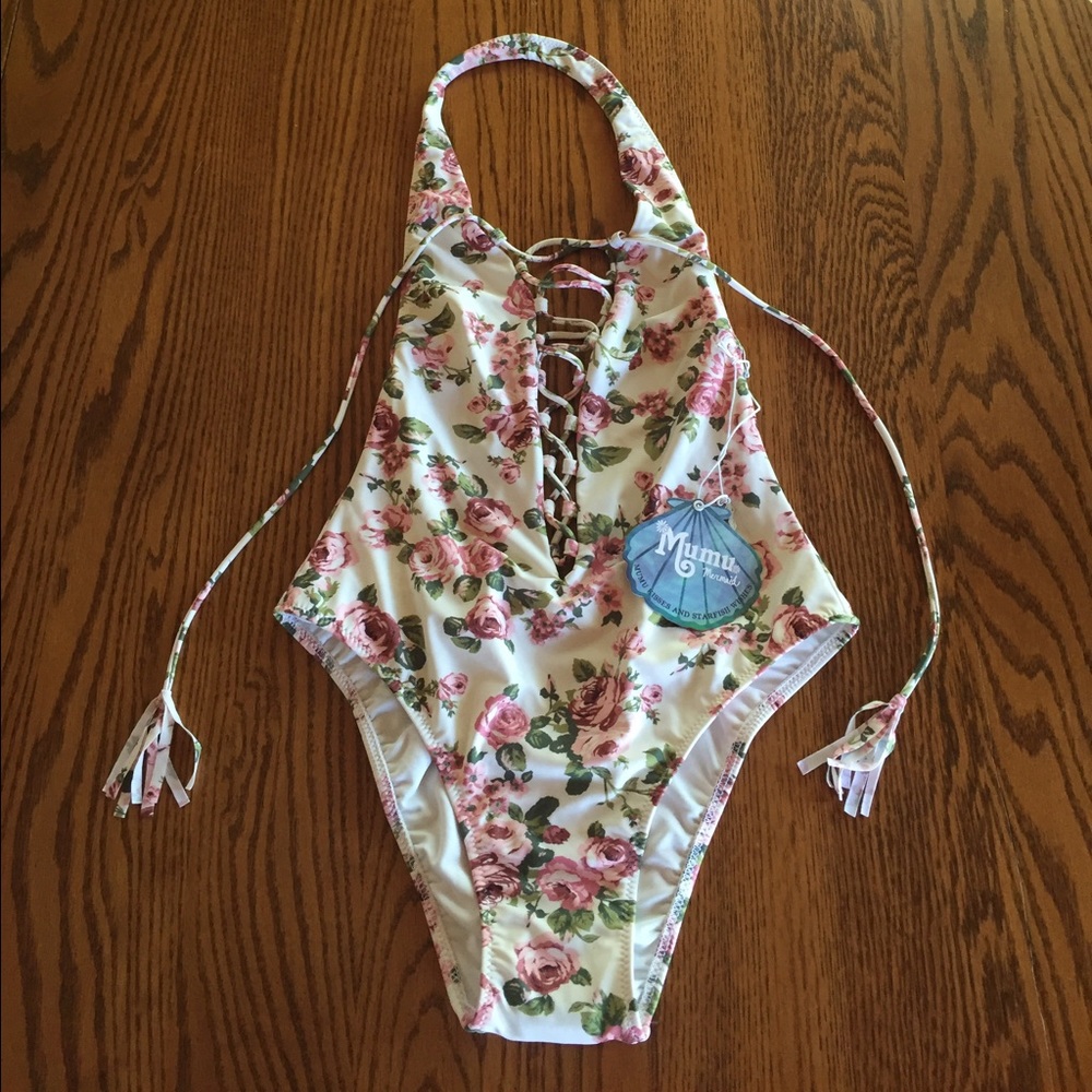 Show Me Your Mumu La Jolla in Strike a Rose