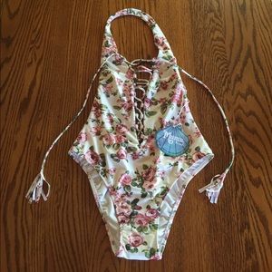 Show Me Your Mumu La Jolla in Strike a Rose