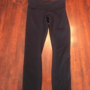 Lululemon wunder under legging size 6