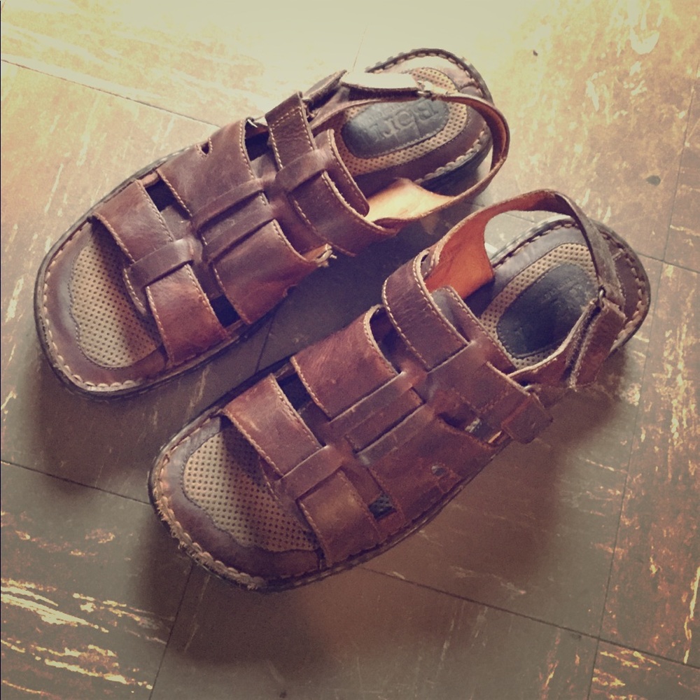 Size 10 Born Sandals