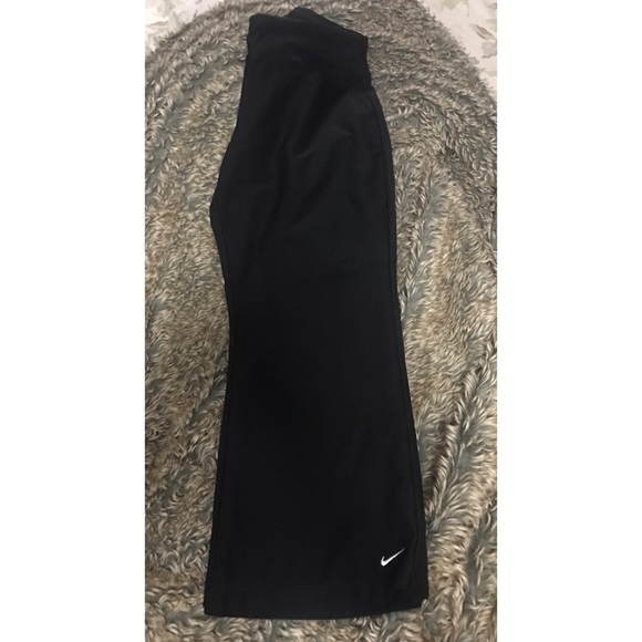 ***Gym pants bundle ** 2 Nike and 1 Adidas - Picture 2 of 4
